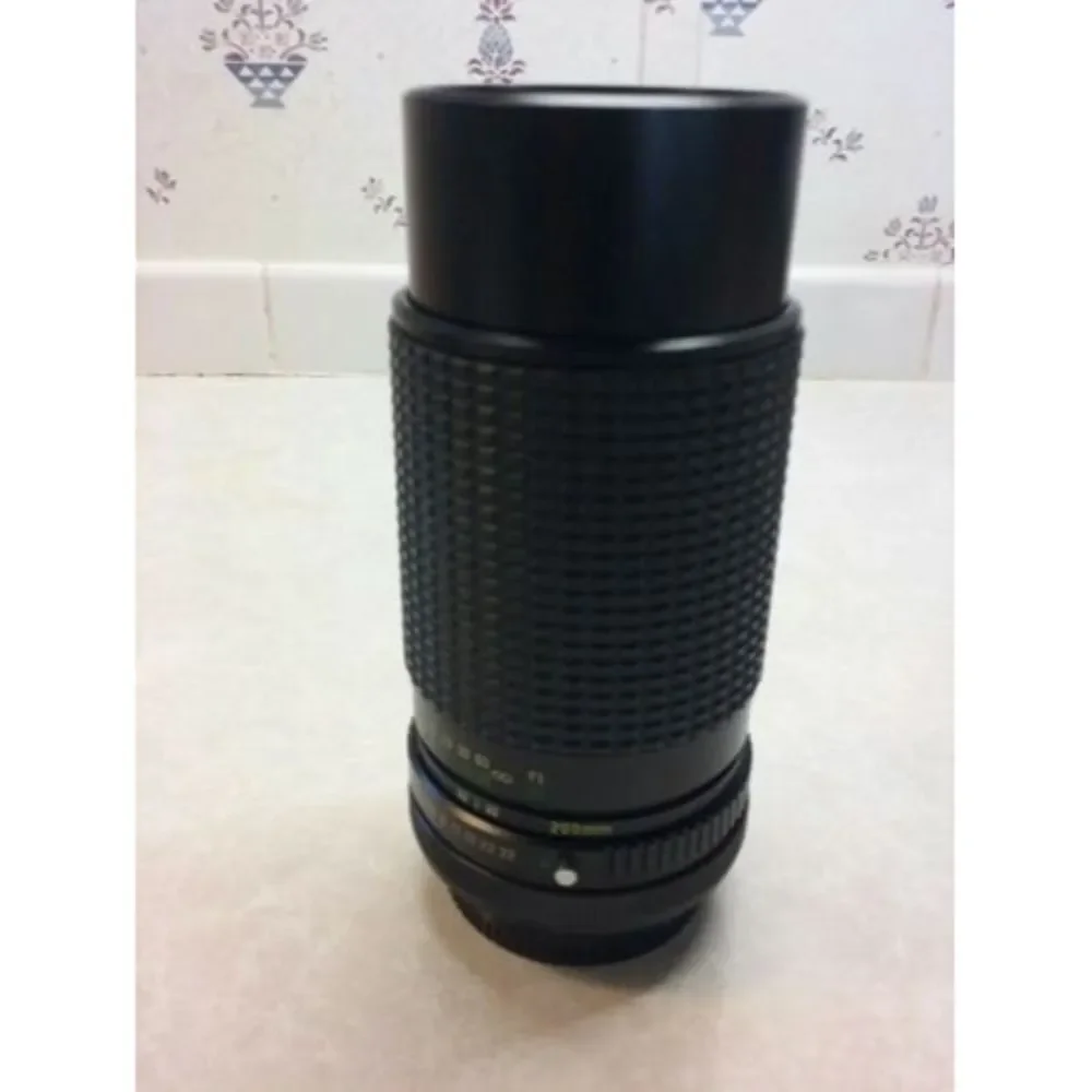 Focal MC Auto Zoom 1:4.5 80-200mm Camera Lens AS IS Untested